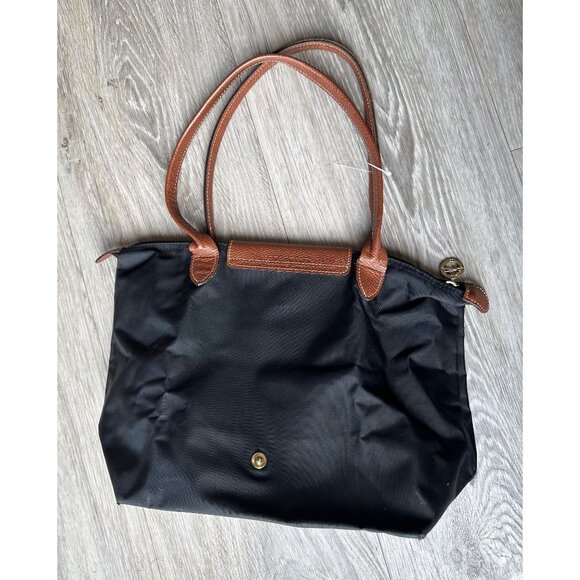 Longchamp Large Black Tote - Picture 2 of 10